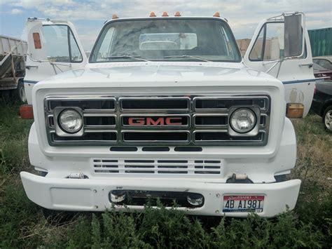 It has a gasoline V8 GM 366 CID engine with a 5-speed manual transmission. . 1975 gmc 6500 specs